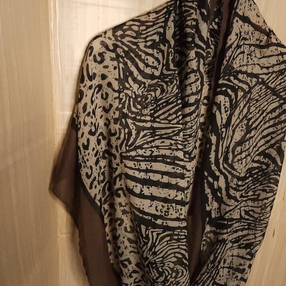 Animal Print Lightweight Brown Black Infinity Scarf - Picture 2 of 2